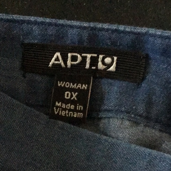 Soft blue cotton cold shoulder top with sleeve gathering and tie detailing - Picture 6 of 7